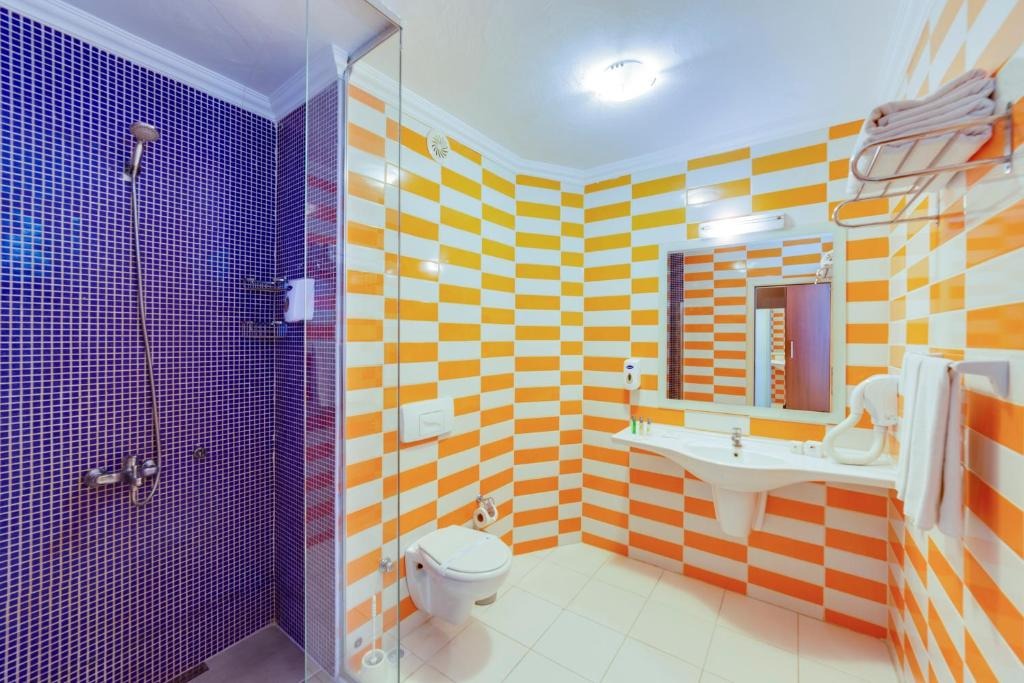 هتل یلکن ماندالینجی اسپا اند ولنس